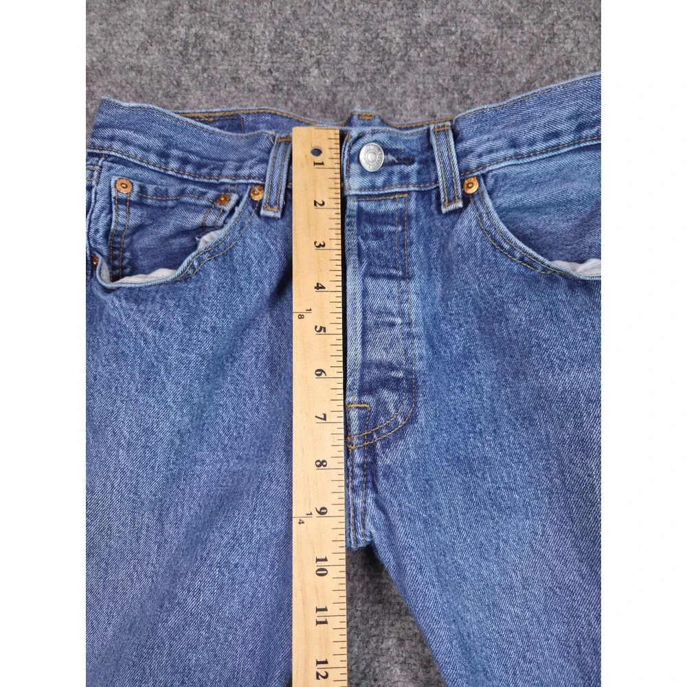 Levi's 501 Original Fit Jeans Mens 31x30 Blue Medium Wash Straight Leg Denim